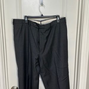 Samuelsohn flat front trouser charcoal grey size 41/31